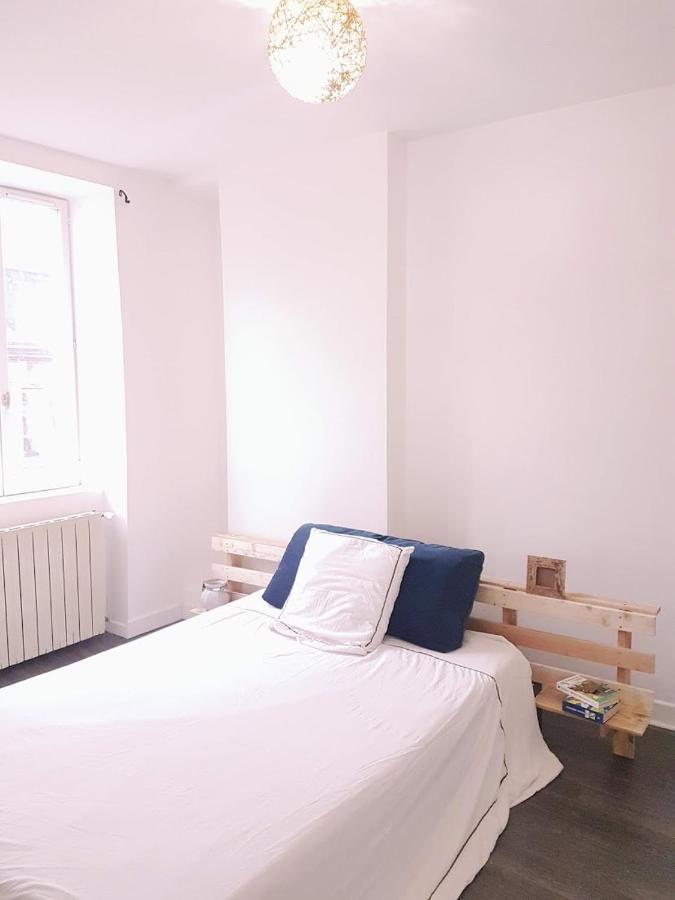 Charmant Logement A Vierzon Centre Exteriér fotografie